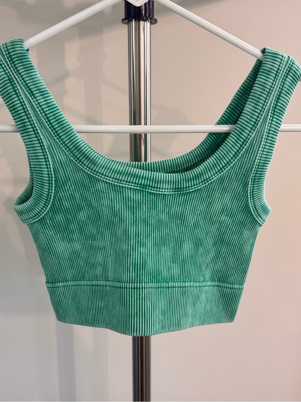 Zenana Outfitters Green Ribbed Scoop Crop Brami